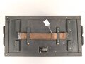 Luftwaffe, Batteriehalbtonister BHT2 , Ln 20001. Für Richtfunkgerät Elster SEG2T. Originallack, Funktion nicht geprüft