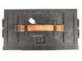 Luftwaffe, Batteriehalbtonister BHT2 , Ln 20001. Für Richtfunkgerät Elster SEG2T. Originallack, mit zugehörigem Gehäusedeckel,  Funktion nicht geprüft