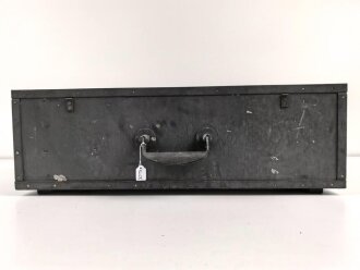 Luftwaffe, Zubehörtornister ZT2  für Richtfunkgerät Elster SEG2T. Originallack