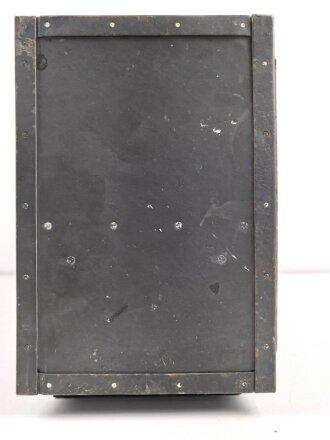 Luftwaffe, Zubehörtornister ZT2  für Richtfunkgerät Elster SEG2T. Originallack