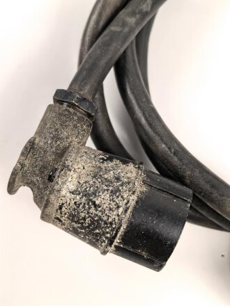 Luftwaffe, Batteriekabel 2 Meter Ln 20015-1  für Richtfunkgerät Elster SEG2T. Guter Gesamtzustand, Funktion nicht geprüft