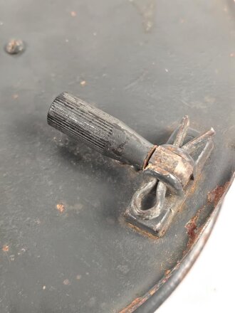 Luftwaffe, Verlängerungskabel  auf Trommel für Taste zum Richtfunkgerät Elster SEG2T. Guter Gesamtzustand, Funktion nicht geprüft,