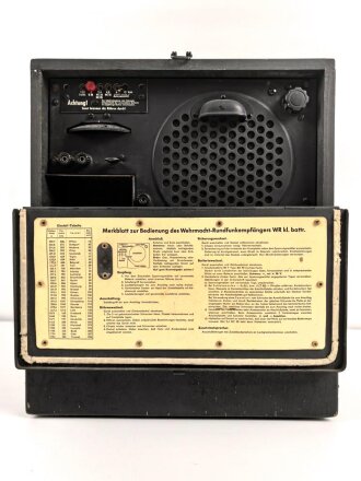 Wehrmacht Rundfunkempfänger klein, Originallack,...