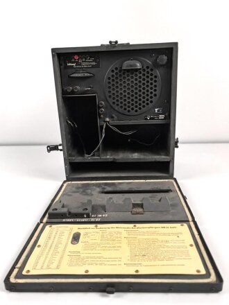 Wehrmacht Rundfunkempfänger klein, Originallack,...