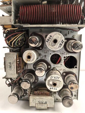 Wehrmacht Rundfunkempfänger WK1/P, Originallack, datiert 1942, Funktion nicht geprüft