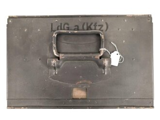 Ladegerät a für Kraftfahrzeuge der Wehrmacht. Sehr guter Zustand, Originallack