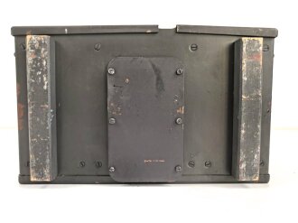 Ladegerät a für Kraftfahrzeuge der Wehrmacht. Sehr guter Zustand, Originallack