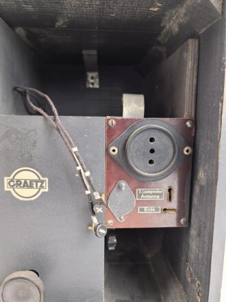 Truppenbetreuungsempfänger " Graetz GI BL"  Guter Gesamtzustand, Originallack, Funktion nicht geprüft