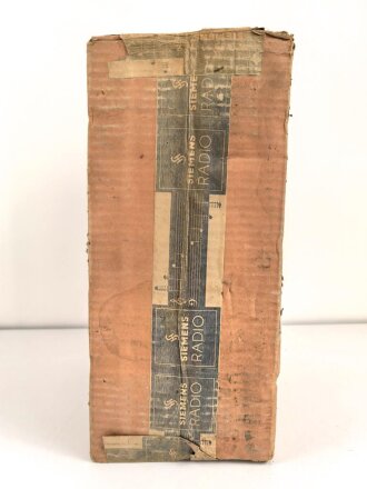 Siemens Radio "K 32 GWB" Sehr guter Zustand, in der originalen Umverpackung. Funktion nicht geprüft.