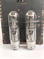 Zwei Ersatzröhren für 100 Watt Sender der Wehrmacht in Transportkasten.  Telefunken " Typ RS 237" Funktion nicht geprüft