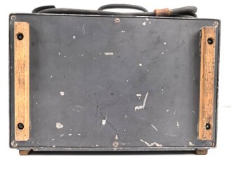 Luftwaffe, Umformer U.O., Ln 27157. Einanker-Umformer von 24 V Gleichspannung auf 220 V Wechselspannung. Originallack, ungereinigt, Funktion nicht geprüft