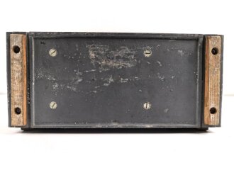 Luftwaffe, Umformer U.O., Ln 27157. Einanker-Umformer von 24 V Gleichspannung auf 220 V Wechselspannung. Originallack, ungereinigt, Funktion nicht geprüft