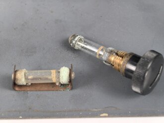 Luftwaffe, Umformer U.O., Ln 27157. Einanker-Umformer von 24 V Gleichspannung auf 220 V Wechselspannung. Originallack, ungereinigt, Funktion nicht geprüft