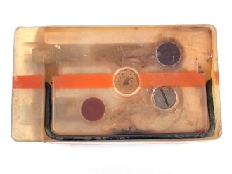 Sammler 2B38 der Wehrmacht datiert 1943. Sehr guter Zustand, vollständig leer