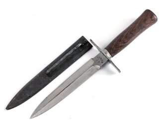 Frankreich 2.Weltkrieg Kampfmesser, Hersteller  "...