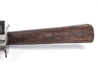 Frankreich 2.Weltkrieg Kampfmesser, Hersteller  " S.G.C.C" Unter deutscher Besatzung Hergestellt und so an Deutsche Soldaten in Norwegen ausgegeben. Guter Gesamtzustand