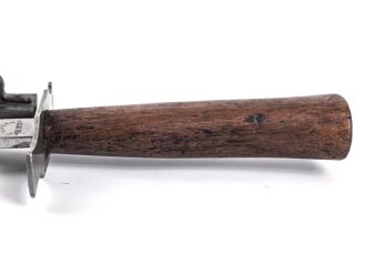 Frankreich 2.Weltkrieg Kampfmesser, Hersteller  " LE Vengeur " Unter deutscher Besatzung Hergestellt und so an Deutsche Soldaten in Norwegen ausgegeben. Guter Gesamtzustand