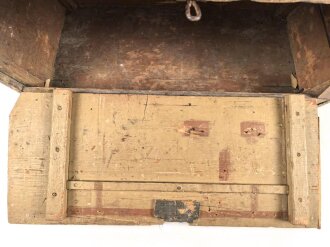 Kutschersitz eines Heeresfeldwagen der Wehrmacht. Guter Gesamtzustand, Originallack. Versand auf Palette oder Abholung