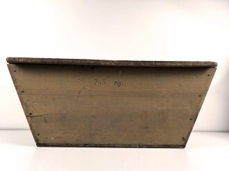 Kutschersitz eines Heeresfeldwagen der Wehrmacht. Guter Gesamtzustand, Originallack. Versand auf Palette oder Abholung