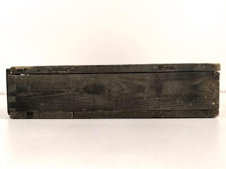 Transportkasten für " 14 SS Gewehr Panzer Granate 61" Packzettel von 1944, ungereinigtes Stück in gutem Gesamtzustand