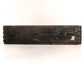 Transportkasten für " 14 SS Gewehr Panzer Granate 61" Packzettel von 1944, ungereinigtes Stück in gutem Gesamtzustand