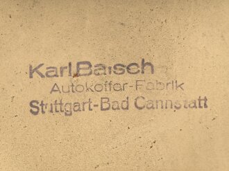 Paar Motorrad Packtaschen der Wehrmacht. Originallack, ungereinigt. Hersteller " Karl Baisch Autokoffer Fabrik Stuttgart Bad Cannstatt"