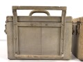 Paar Motorrad Packtaschen der Wehrmacht. Originallack, ungereinigt. Hersteller " Karl Baisch Autokoffer Fabrik Stuttgart Bad Cannstatt"