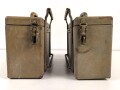 Paar Motorrad Packtaschen der Wehrmacht. Originallack, ungereinigt. Hersteller " Karl Baisch Autokoffer Fabrik Stuttgart Bad Cannstatt"