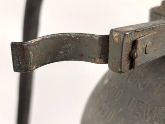 Schwerer "Kohlensäure Schneelöscher" datiert 1943. Guter Zustand, Originallack, ungereinigtes Stück.  Sehr schwer, vermutlich noch gefüllt. KEIN VERSAND