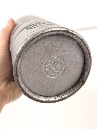 "Motoren- Oel der Wehrmacht" Original gefüllte Pappdose der Firma " WIFO"