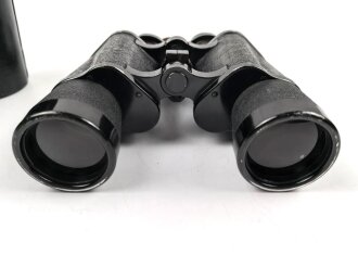 Kriegsmarine, Dienstglas 7 x 50 , Hersteller blc. Glasklare Durchsicht, keine Strichplatte. Gummiringe weich. Gehälter ebenfalls in sehr gutem Zustand, lediglich der Trageriemen mit Altersspuren.