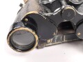 Dienstglas 6 x 30 Wehrmacht, Frühes Stück von Busch Rathenow. Getragenes Stück in gutem Gesamtzustand, klare Durchsicht, Strichplatte deutlich. In gut erhaltenem, frühen Behälter, dieser ebenfalls von Busch Rathenow.