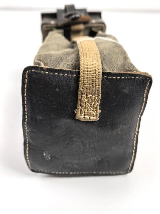 MG34/42 Gurtsack für Fahrzeuge , sehr guter Zustand,