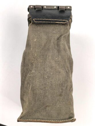MG34/42 Gurtsack für Fahrzeuge , sehr guter Zustand,