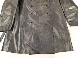 Schwerer Gasschutzanzug , Jacke und Hose aus weichem Gummi, Hersteller Continental. Ein Hosenträger fehlt, sonst guter Zustand