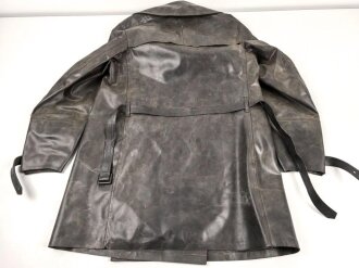 Schwerer Gasschutzanzug , Jacke und Hose aus weichem Gummi, Hersteller Continental. Ein Hosenträger fehlt, sonst guter Zustand