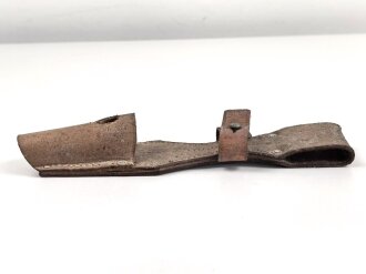 Koppelschuh zum Seitengewehr M84/98 für k98 der Wehrmacht. Ungeschwärztes Stück, datiert 1940