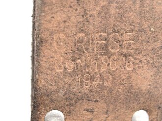 Koppelschuh zum Seitengewehr M84/98 für k98 der Wehrmacht. Ungeschwärztes Stück, datiert 1940