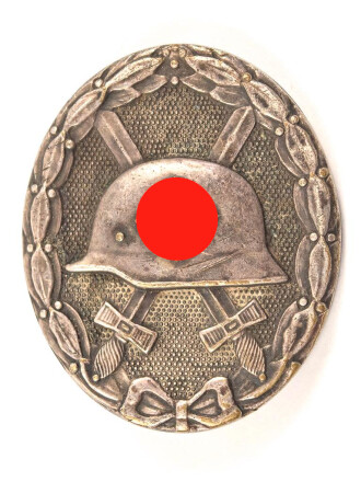 Verwundetenabzeichen silber , Buntmetall, Hersteller "30"  für Hauptmünzamt Wien