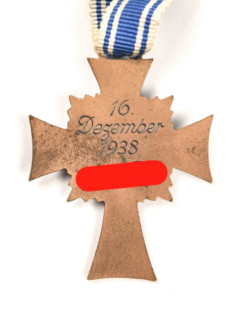 Ehrenkreuz der Deutschen Mutter in bronze an langem Band