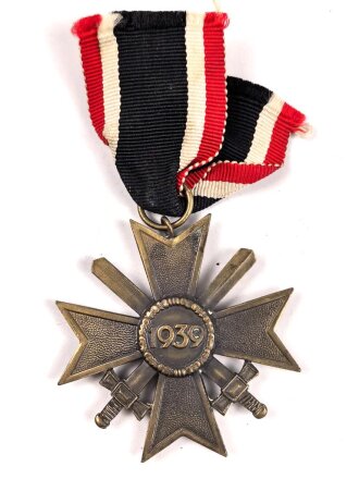 Kriegsverdienstkreuz 2. Klasse mit Schwertern , an kurzem Band