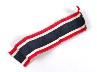 Kriegsverdienstkreuz 2. Klasse mit Schwertern ,ein Band beiliegend