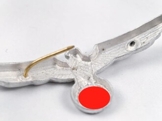 Heer, Adler für eine Schirmmütze für Mannschaften, Aluminium, ein Splint fehlt