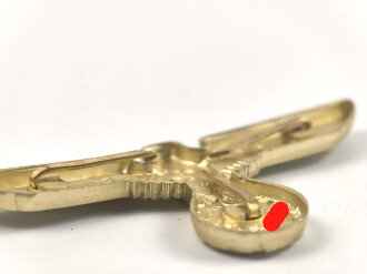 Adler für eine Schirmmütze für  politische Leiter der NSDAP, frühe Ausführung, Aluminium