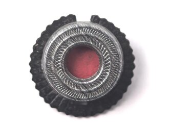 Kaiserreich, 1. Weltkrieg und frühe Wehrmacht. 4 x Kokarde für eine Schirmmütze, alle leicht defekt