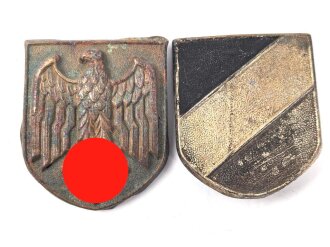 Satz Abzeichen für den Tropenhelm des Heeres. Ungereinigt