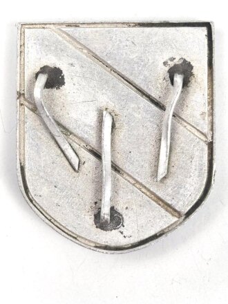 Wappenschild für den Tropenhelm des Heeres. Aluminium