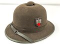 Tropenhelm für Angehörige des Heeres. Guter Gesamtzustand, Kopfgrösse 54,  Ausführung in Filz, datiert 1942