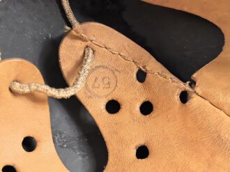 Heer, Stahlhelm Übergangsmodell Reichswehr / frühe Wehrmacht. In allen Teilen original und zusammengehöriges Stück, Ungereinigt, ET64