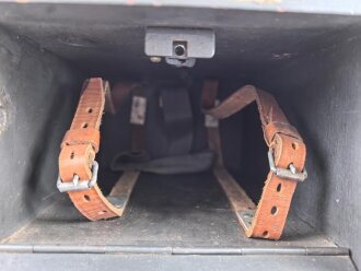 Wehrmacht Rundfunkempfänger WR1, Originallack, datiert 1941, Funktion nicht geprüft